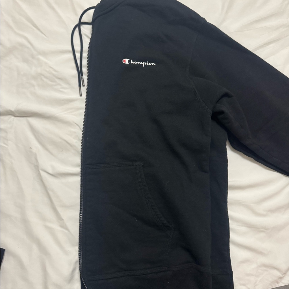 Champion Men's Black Zip-Up Sweater